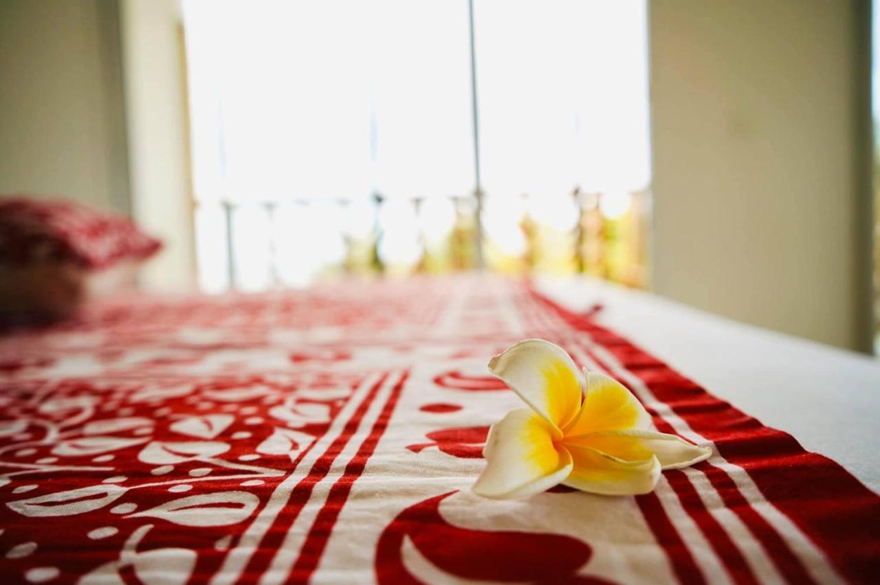 Al Camar Lodge Ndzaouze Eksteriør billede